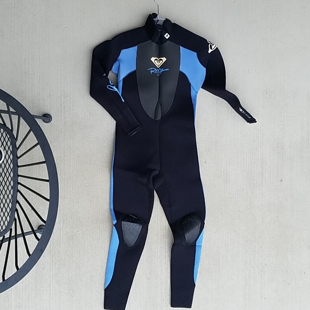 Roxy women's full wetsuit 5mm size 10